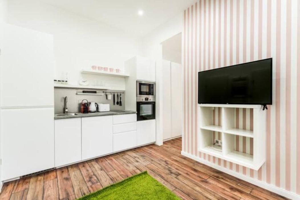 Hi-Bp Design Home Apartments In The Heart Of Budapest Exterior photo